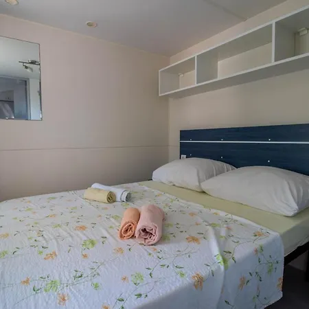 Mobile Homes Bonaca Kamp alanı 3*