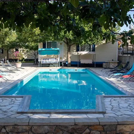 Mobile Homes Bonaca 3*