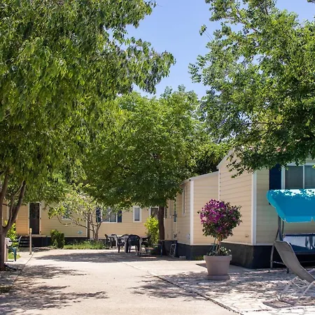 Mobile Homes Bonaca 3*