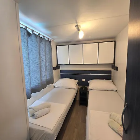 Mobile Homes Bonaca Kamp alanı Srima