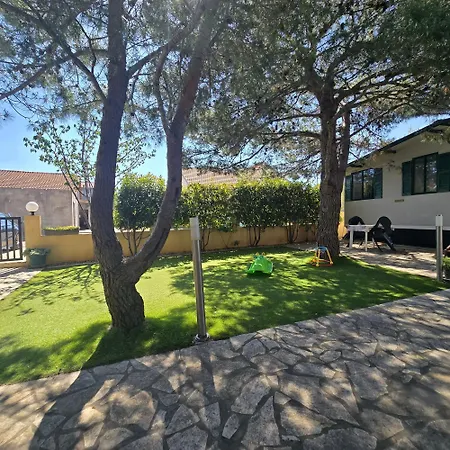 Kamp alanı Mobile Homes Bonaca