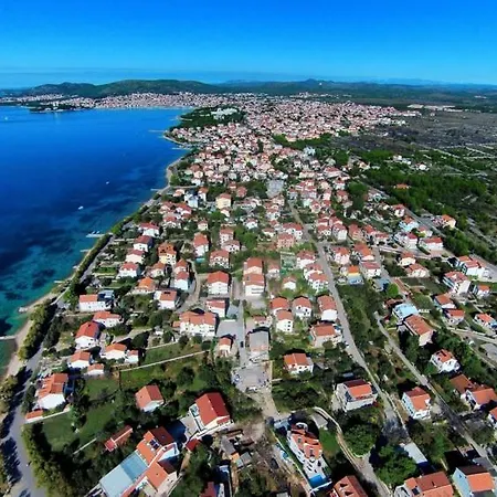 Mobile Homes Bonaca Camping