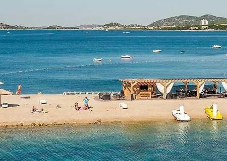 Parque de Campismo Mobile Homes Bonaca Srima