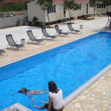 Kemp Mobile Homes Bonaca 3*